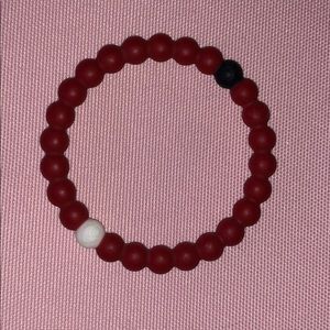 red lokai